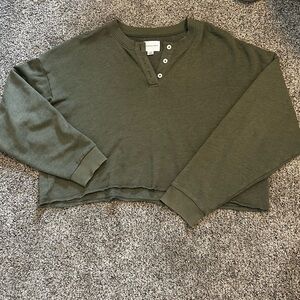 American Eagle Outfitters Men's Forest Green Crewneck Sweater